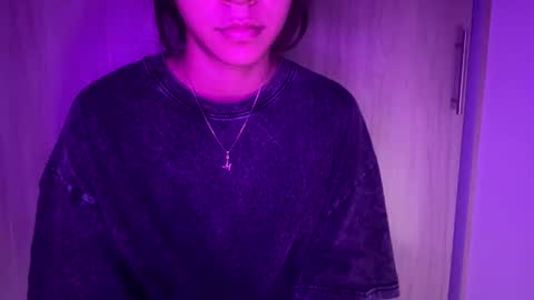 SweetSinnyX online show from April 16, 2026, 6:47 am