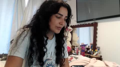 Dianis online show from November 6, 2025, 4:52 pm