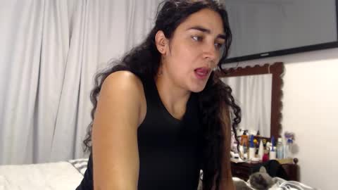 Dianis online show from February 14, 2026, 1:02 am