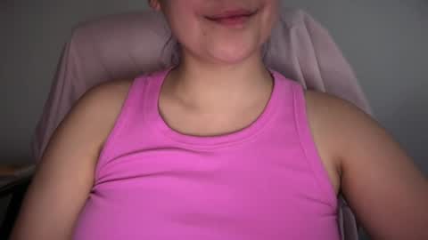 Snapshot of sweetssmashed chatting on July 16, 2026, 10:16 pm sweetssmashed online show from July 16, 2026, 10:16 pm