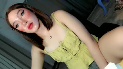 Snapshot of sweetsugarplum1 chatting on June 5, 2026, 3:02 am FATIMA online show from June 5, 2026, 3:02 am