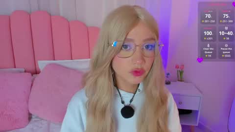 sweett_fire online show from May 11, 2026, 6:16 pm