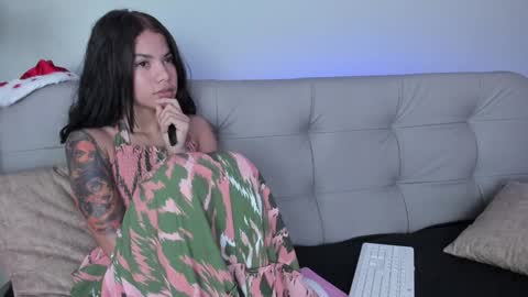    online show from December 21, 2024, 4:57 pm