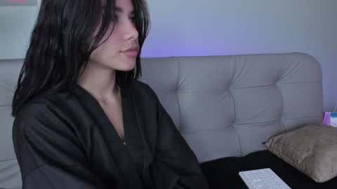    online show from January 3, 2025, 4:37 pm