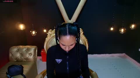 Sweett pleasure online show from June 14, 2026, 1:46 pm