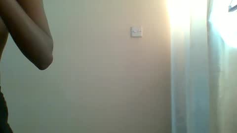 sweett_red online show from May 29, 2026, 9:07 am