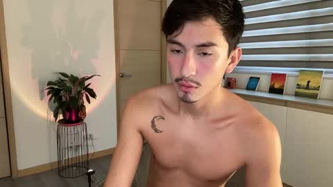 Andy  online show from October 18, 2025, 5:35 pm