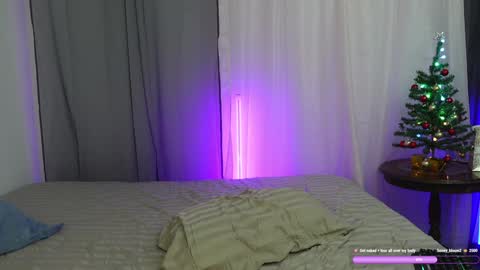  Maddie online show from December 27, 2024, 1:43 am