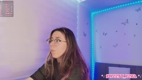 Veronica Independent Model online show from November 23, 2025, 1:00 pm