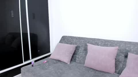 Snapshot of sweettyalondra chatting on October 5, 2025, 4:33 am ALONDRA online show from October 5, 2025, 4:33 am