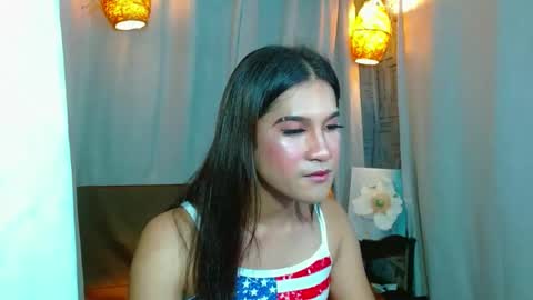 sweetvictoria2000 online show from February 13, 2025, 1:15 pm