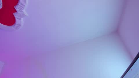 Snapshot of sweetx__cherry chatting on April 27, 2026, 2:04 pm sweetx__cherry online show from April 27, 2026, 2:04 pm