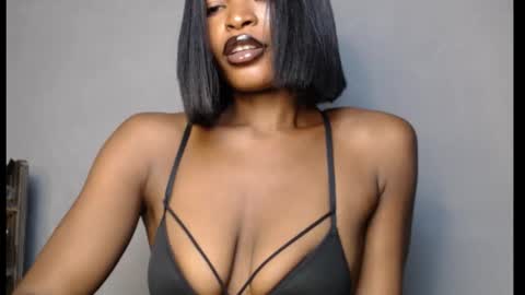 Snapshot of sweetxxboobsx chatting on March 12, 2026, 7:14 am sweetxxboobsx online show from March 12, 2026, 7:14 am