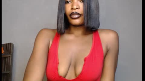 Snapshot of sweetxxboobsx chatting on March 16, 2026, 8:29 am sweetxxboobsx online show from March 16, 2026, 8:29 am