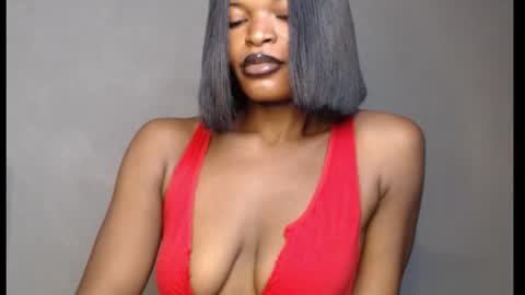 Snapshot of sweetxxboobsx chatting on March 19, 2026, 8:40 am sweetxxboobsx online show from March 19, 2026, 8:40 am
