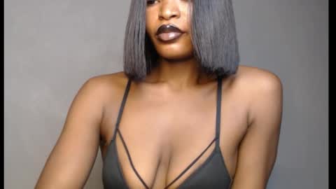 Snapshot of sweetxxboobsx chatting on March 25, 2026, 8:53 am sweetxxboobsx online show from March 25, 2026, 8:53 am
