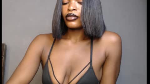 Snapshot of sweetxxboobsx chatting on March 26, 2026, 11:38 am sweetxxboobsx online show from March 26, 2026, 11:38 am