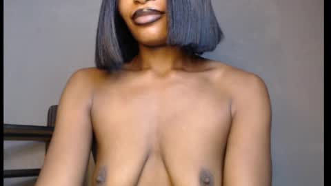 Snapshot of sweetxxboobsx chatting on April 29, 2026, 4:00 pm sweetxxboobsx online show from April 29, 2026, 4:00 pm