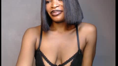 Snapshot of sweetxxboobsx chatting on May 4, 2026, 8:32 am sweetxxboobsx online show from May 4, 2026, 8:32 am