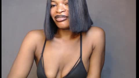 Snapshot of sweetxxboobsx chatting on June 1, 2026, 8:49 am sweetxxboobsx online show from June 1, 2026, 8:49 am