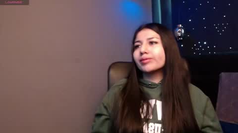 Ashley 3 online show from March 6, 2025, 11:25 am