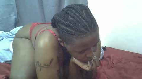 Snapshot of sweety_ass_ chatting on November 15, 2025, 2:31 am SweetAss online show from November 15, 2025, 2:31 am