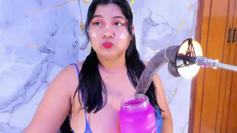 Snapshot of sweety_blowjob chatting on April 15, 2026, 11:50 am LINA online show from April 15, 2026, 11:50 am