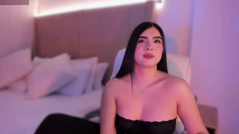 sweety nicole 3 online show from June 28, 2026, 5:02 am