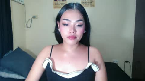 Snapshot of sweety_shane chatting on July 1, 2026, 9:25 pm sweety_shane online show from July 1, 2026, 9:25 pm