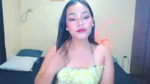 Snapshot of sweety_shane chatting on July 4, 2026, 1:39 pm sweety_shane online show from July 4, 2026, 1:39 pm