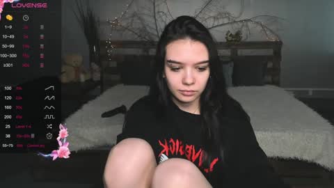 Snapshot of sweetydeviliya chatting on February 27, 2025, 10:48 am sweetydeviliya online show from February 27, 2025, 10:48 am