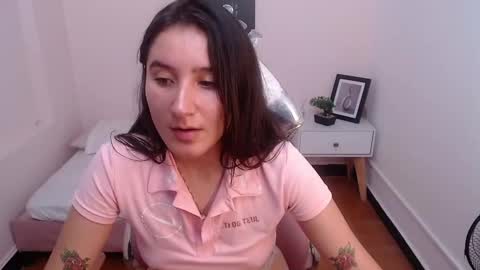 Catalina online show from December 9, 2024, 11:34 pm