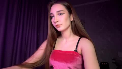 Snapshot of sweetyykitty chatting on April 26, 2026, 9:45 pm Alice online show from April 26, 2026, 9:45 pm