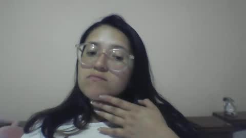 sweetyypeach online show from December 20, 2024, 3:47 am