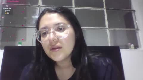 sweetyypeach online show from September 26, 2025, 1:20 am