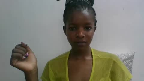 sweetz_candice online show from September 19, 2025, 11:22 am