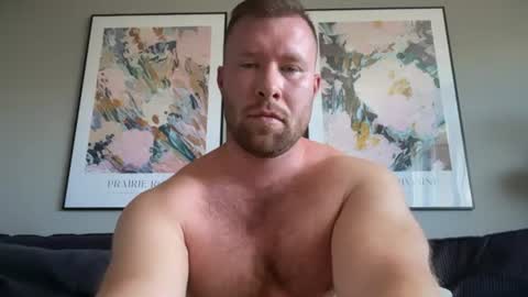 Snapshot of swekingxx chatting on July 11, 2026, 12:19 pm swekingxx online show from July 11, 2026, 12:19 pm