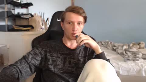 Cat online show from March 24, 2026, 8:08 am