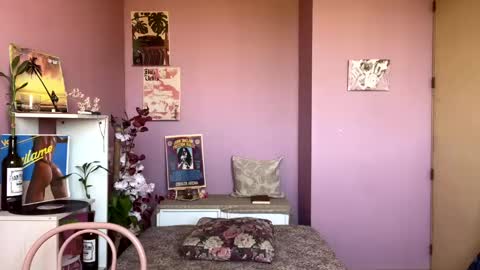 swettcabol online show from February 18, 2025, 6:37 pm