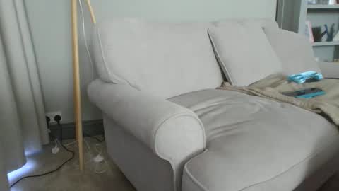 swimfit48 online show from April 21, 2026, 7:14 am