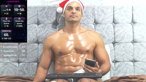 Snapshot of swimmer_summer chatting on December 24, 2024, 12:22 am ------- Hi Im Willy follow me do not forget to put the thumb up online show from December 24, 2024, 12:22 am