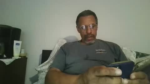 swimmerbod2495 online show from March 8, 2026, 9:29 pm