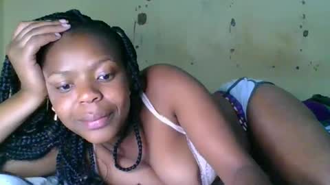 Snapshot of swit_seduction chatting on May 14, 2026, 5:36 am swit_seduction online show from May 14, 2026, 5:36 am