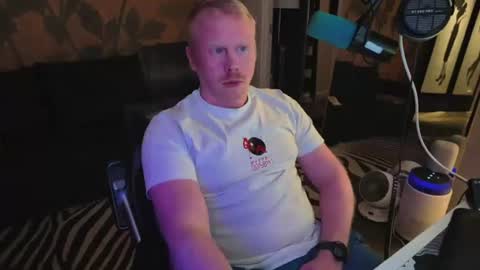 Snapshot of switchdean chatting on July 24, 2026, 8:34 am Switch online show from July 24, 2026, 8:34 am