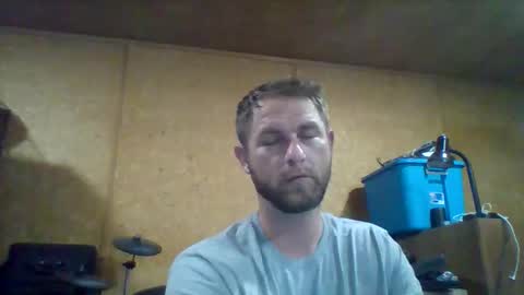 switchleg242 online show from April 16, 2026, 5:30 am