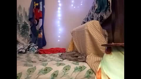 swollenclitneedsdad online show from November 22, 2025, 8:35 am