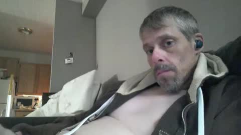 Snapshot of swontguy2025 chatting on October 1, 2025, 8:31 am swontguy2025 online show from October 1, 2025, 8:31 am