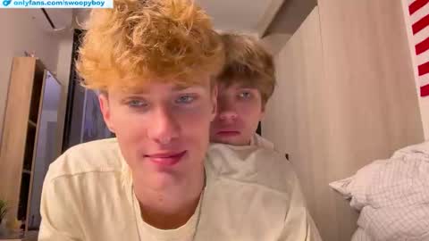 Snapshot of swoopyboy chatting on November 18, 2025, 1:37 pm swoopyboy online show from November 18, 2025, 1:37 pm