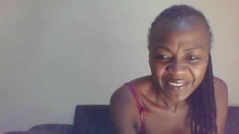 Snapshot of swtebony1 chatting on January 6, 2025, 10:05 pm ALICIA online show from January 6, 2025, 10:05 pm