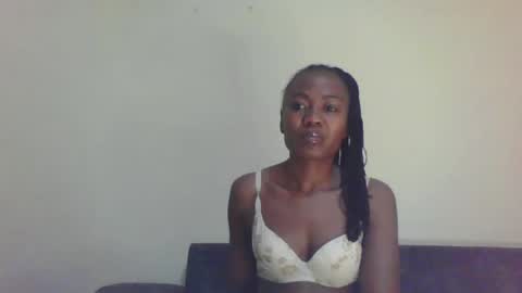 Snapshot of swtebony1 chatting on February 2, 2025, 10:28 pm ALICIA online show from February 2, 2025, 10:28 pm
